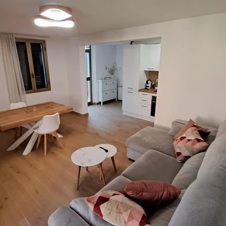 La Casina Allegra * La Spezia